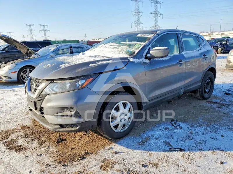 2020 Nissan ROGUE photo