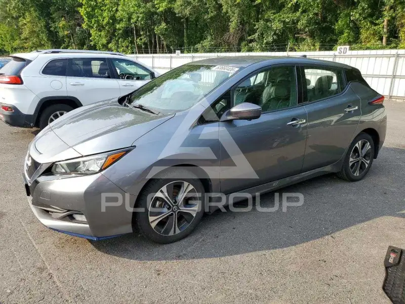 2020 Nissan LEAF photo