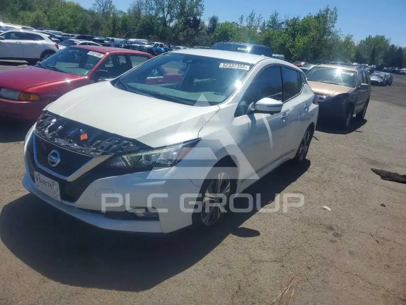 2020 Nissan LEAF photo