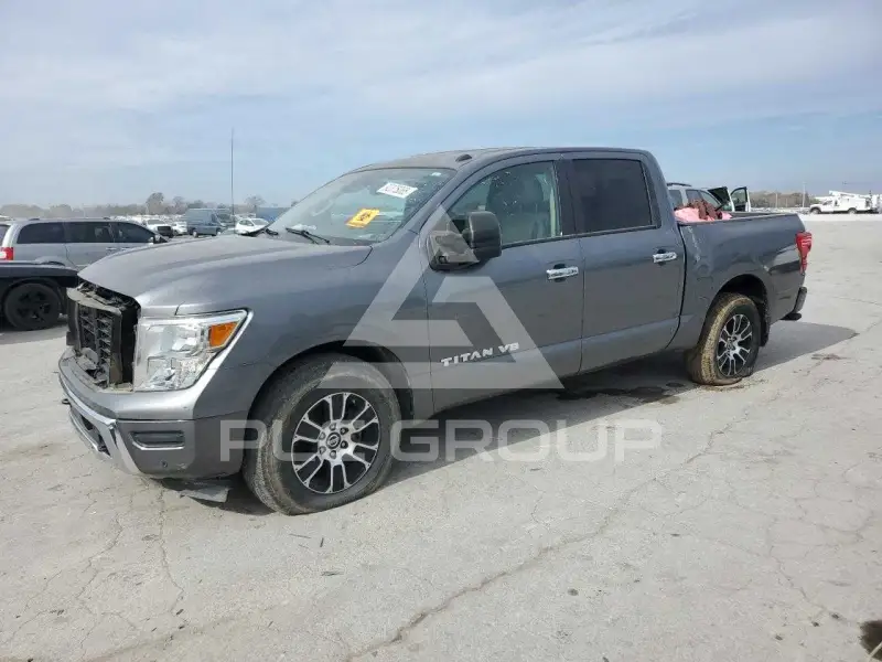 2020 Nissan TITAN фото