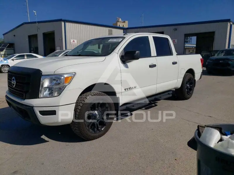 2020 Nissan TITAN фото
