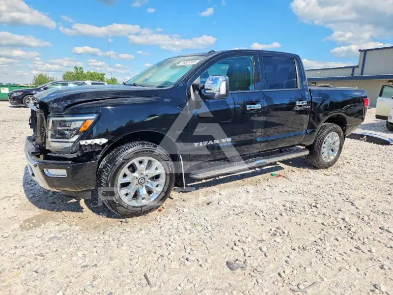 2020 Nissan TITAN фото