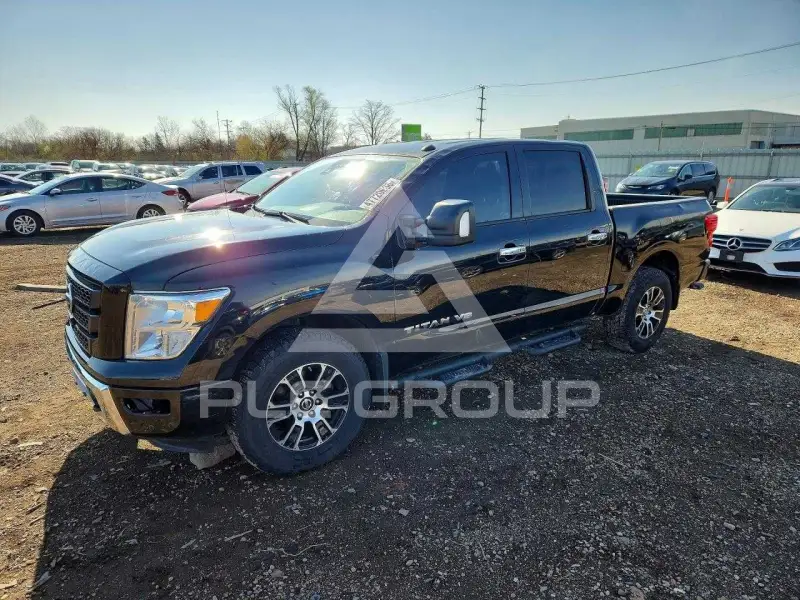 2020 Nissan TITAN фото