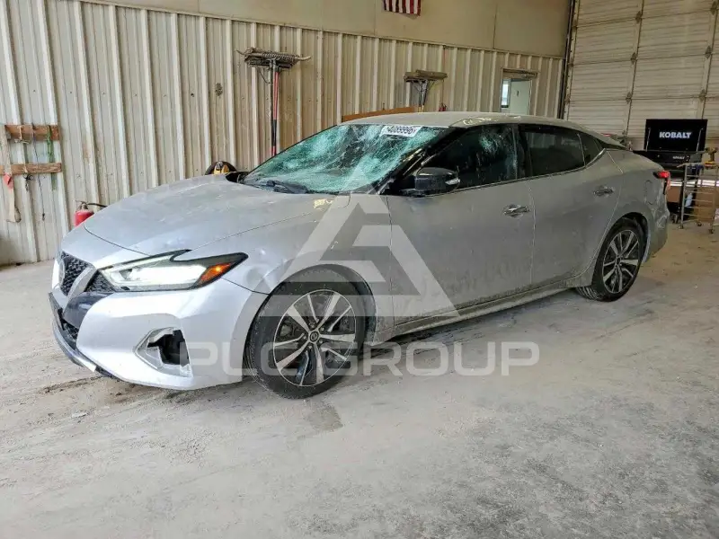 2020 Nissan MAXIMA photo