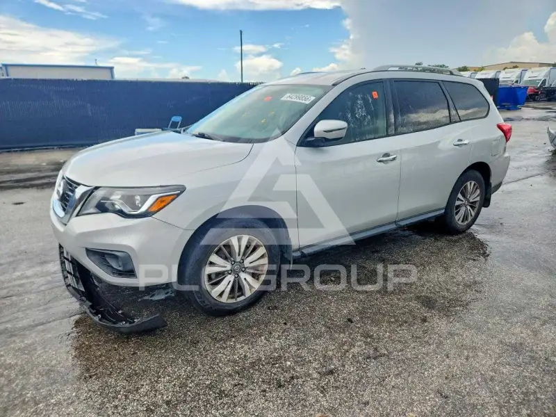 2020 Nissan PATHFINDER photo