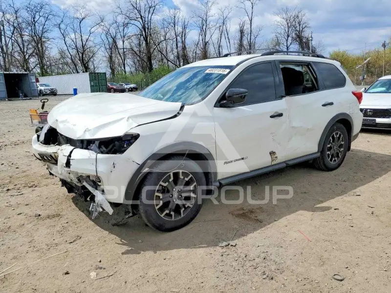 2020 Nissan PATHFINDER photo
