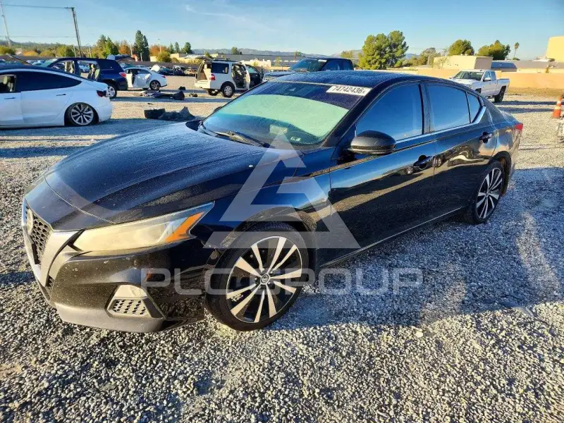 2020 Nissan ALTIMA photo