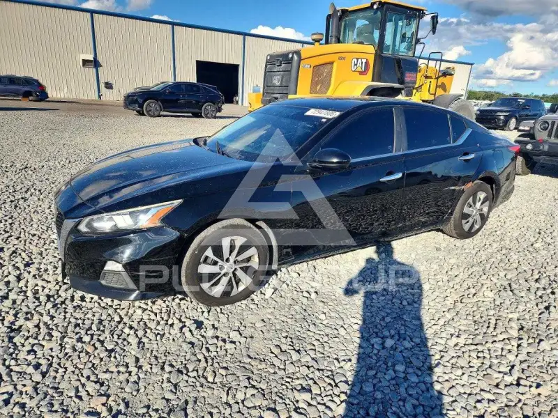 2020 Nissan ALTIMA фото