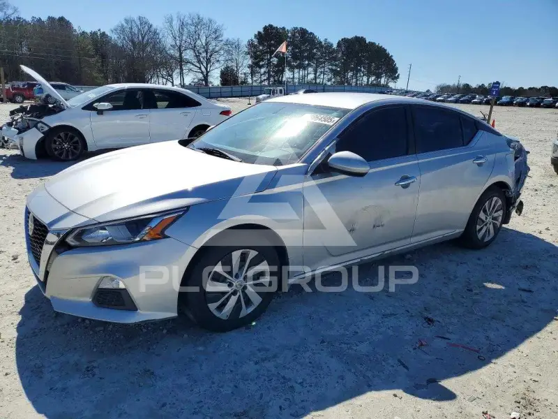2020 Nissan ALTIMA фото