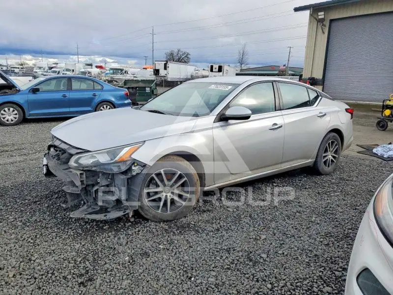 2020 Nissan ALTIMA фото