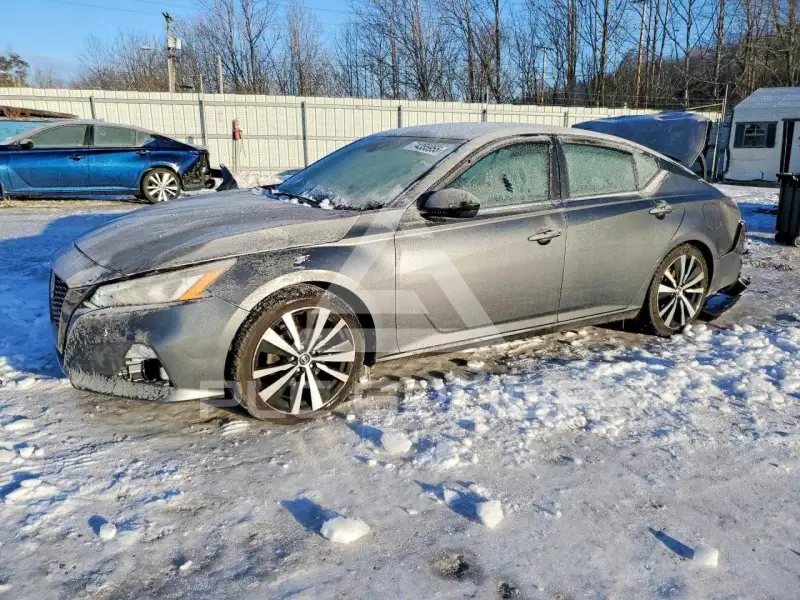2020 Nissan ALTIMA photo