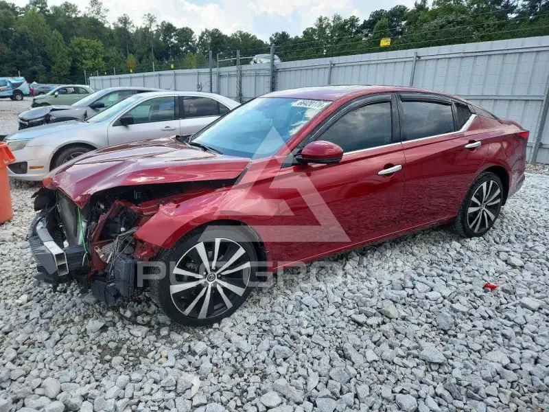 2020 Nissan ALTIMA photo