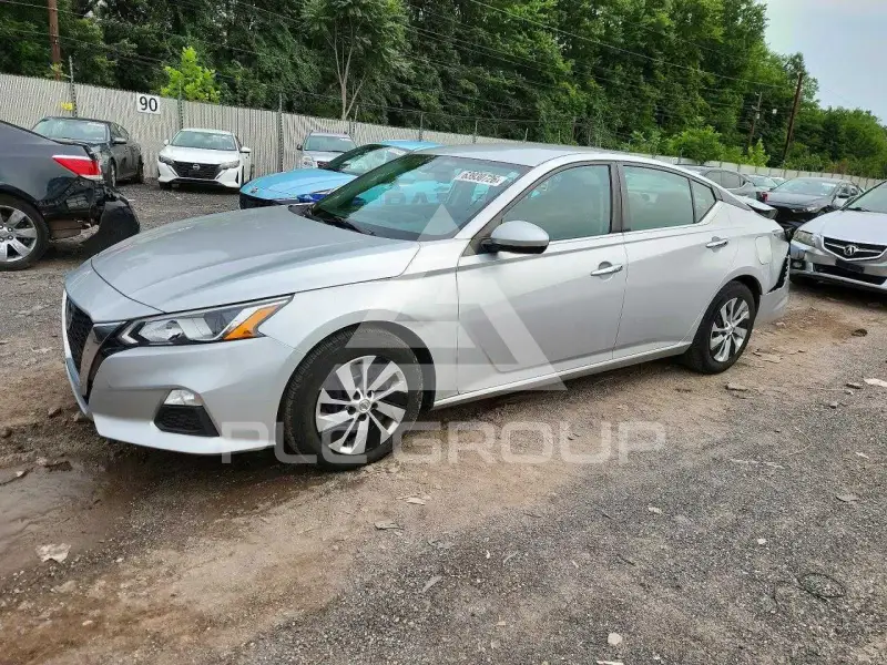 2020 Nissan ALTIMA photo