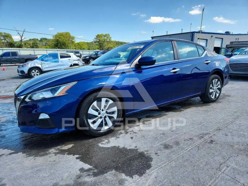 2020 Nissan ALTIMA фото
