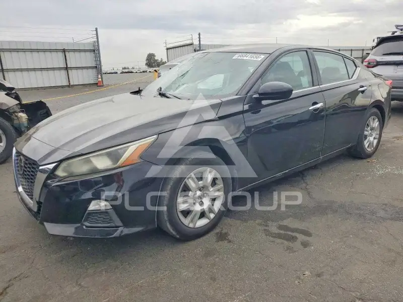 2020 Nissan ALTIMA photo