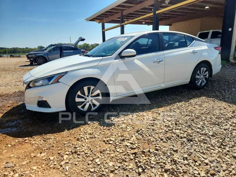 2020 Nissan ALTIMA фото