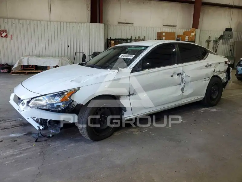 2020 Nissan ALTIMA фото