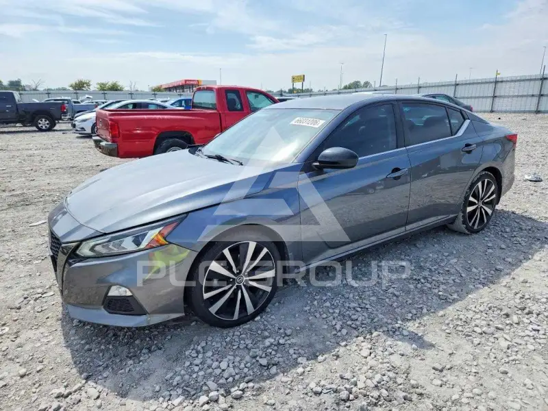 2020 Nissan ALTIMA photo