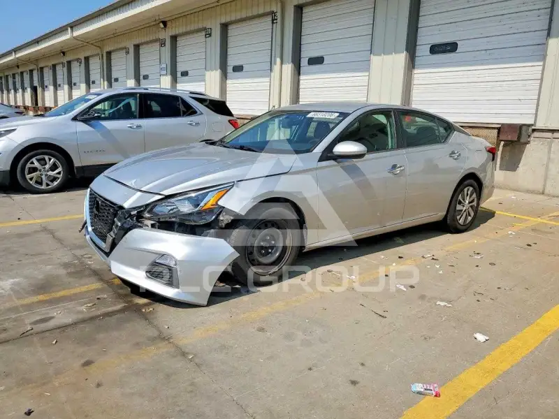 2020 Nissan ALTIMA фото