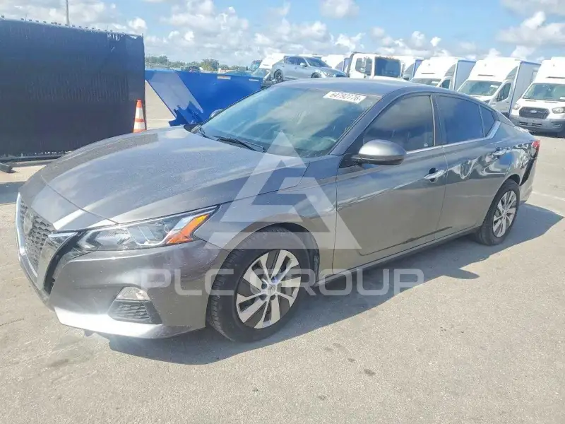 2020 Nissan ALTIMA фото