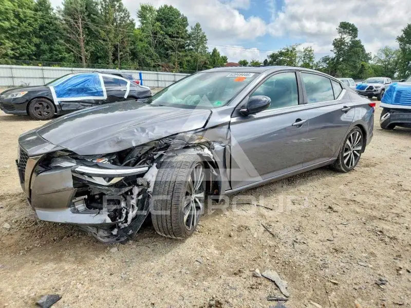 2020 Nissan ALTIMA photo
