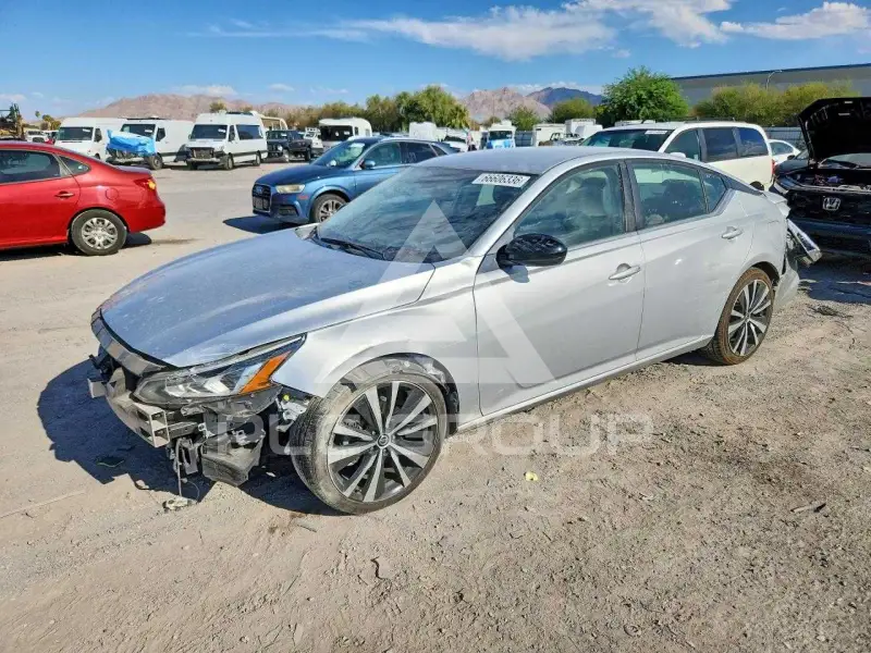 2020 Nissan ALTIMA фото