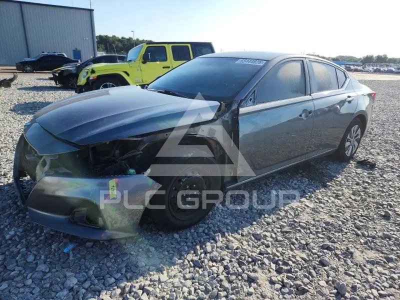 2020 Nissan ALTIMA photo