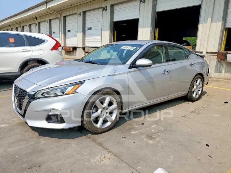 2020 Nissan ALTIMA фото