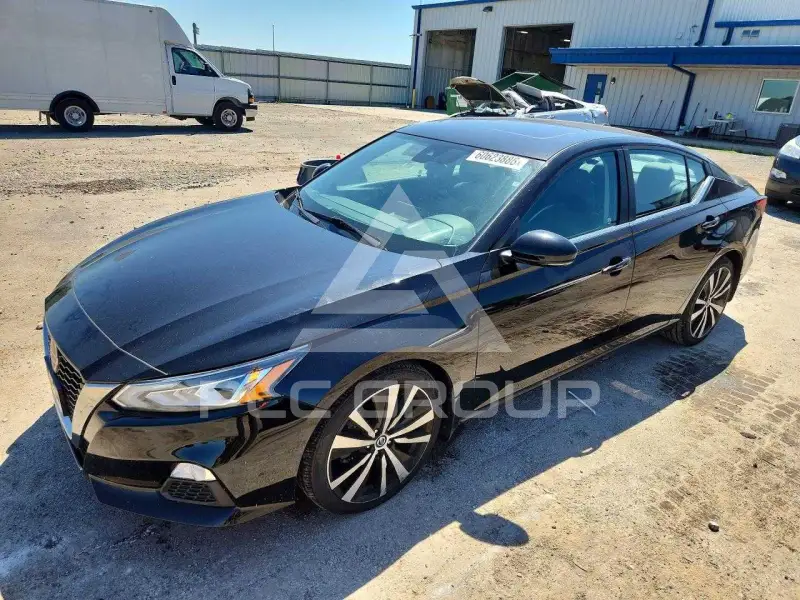 2020 Nissan ALTIMA фото