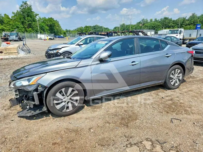 2020 Nissan ALTIMA фото