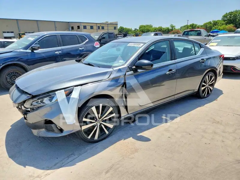 2020 Nissan ALTIMA фото