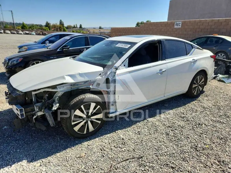 2020 Nissan ALTIMA фото