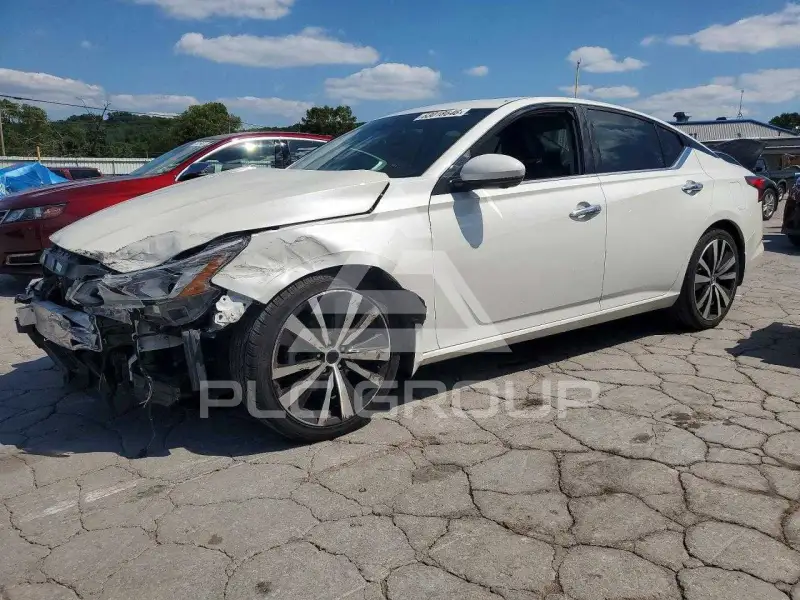 2020 Nissan ALTIMA фото