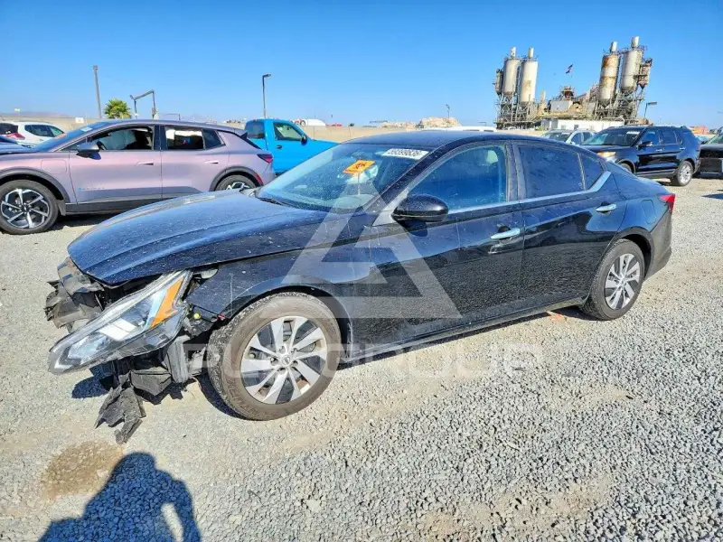 2020 Nissan ALTIMA фото