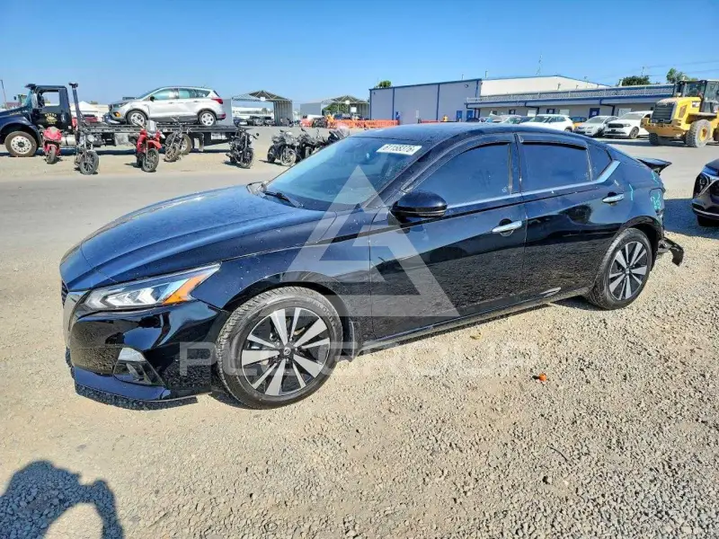 2020 Nissan ALTIMA фото