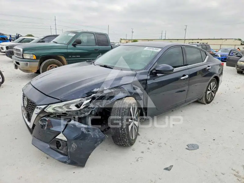 2020 Nissan ALTIMA фото