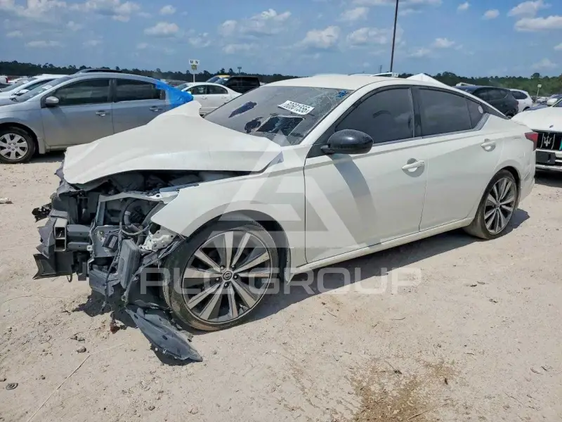 2020 Nissan ALTIMA фото