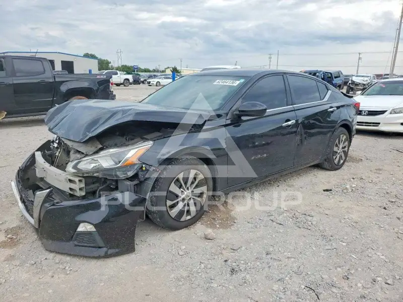2020 Nissan ALTIMA фото