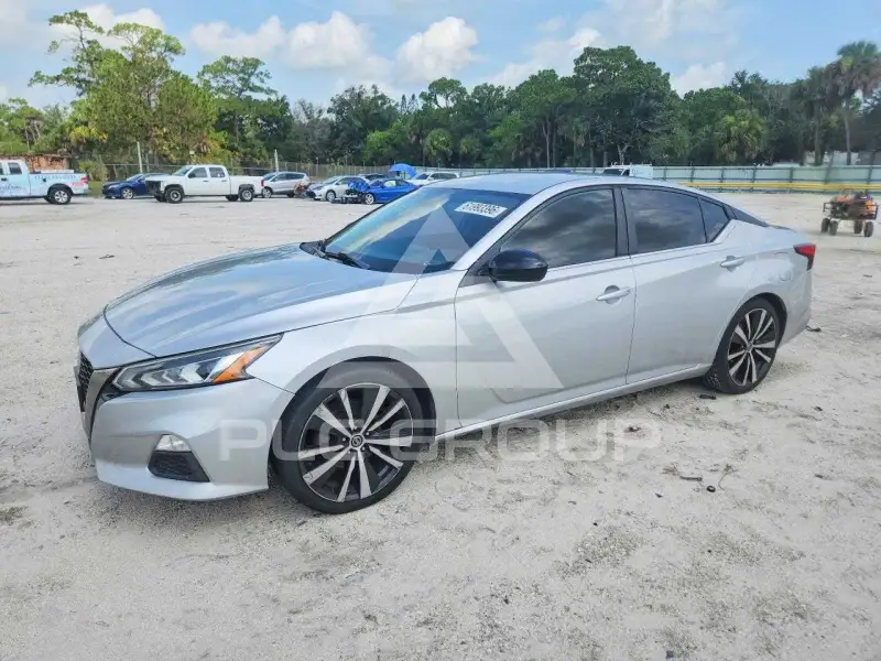 2020 Nissan ALTIMA фото