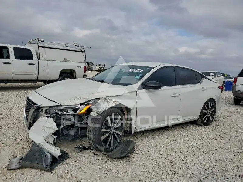 2020 Nissan ALTIMA фото