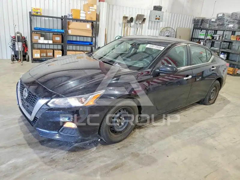 2020 Nissan ALTIMA photo