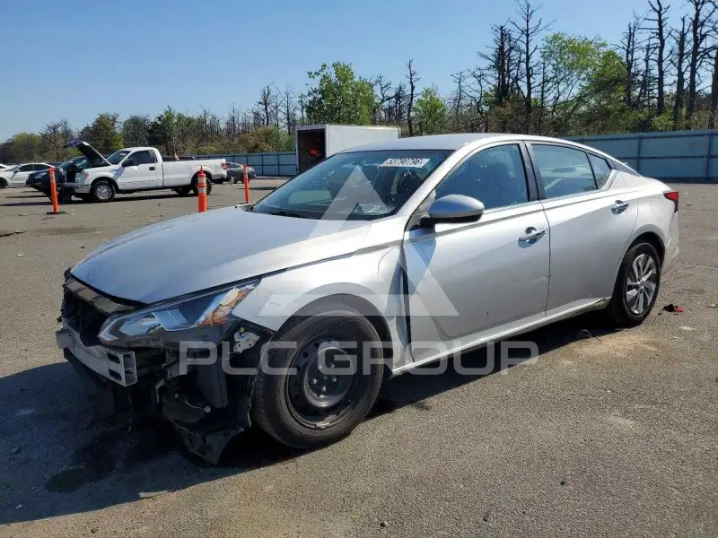 2020 Nissan ALTIMA photo