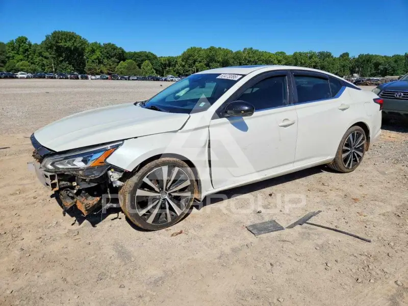2020 Nissan ALTIMA фото