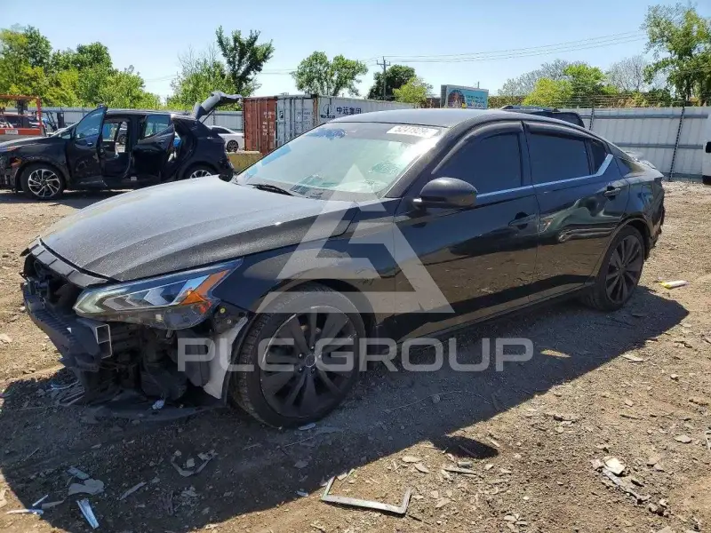 2020 Nissan ALTIMA photo