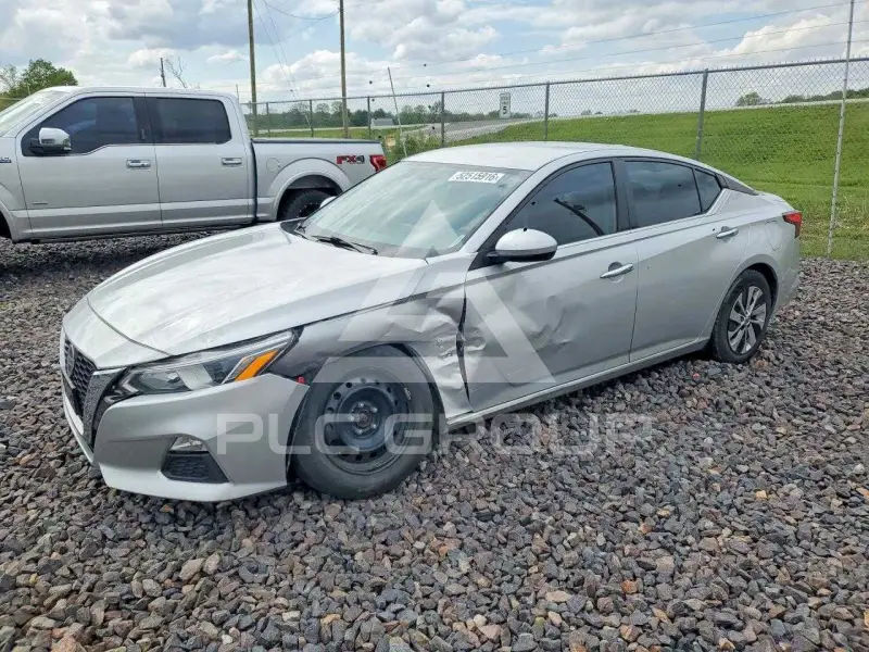 2020 Nissan ALTIMA фото