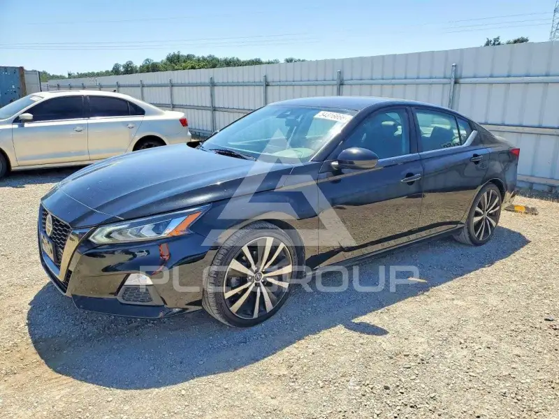 2020 Nissan ALTIMA photo