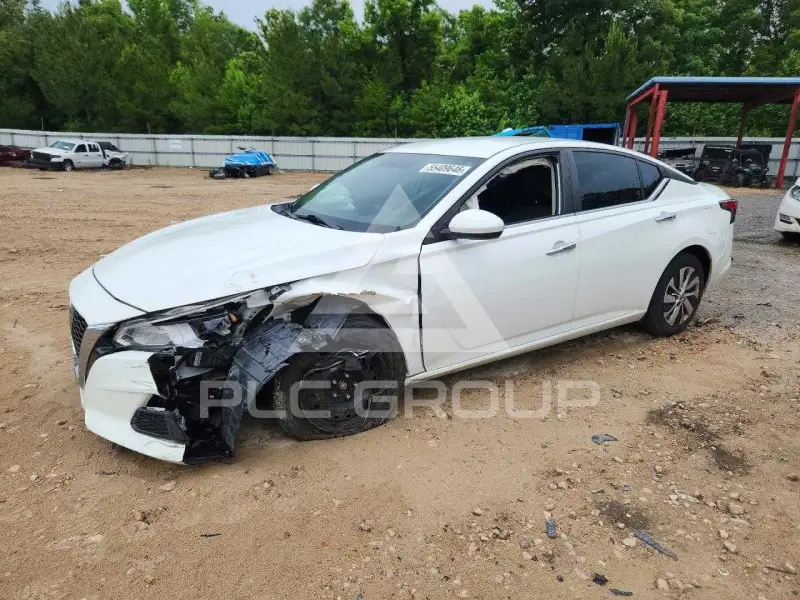 2020 Nissan ALTIMA фото