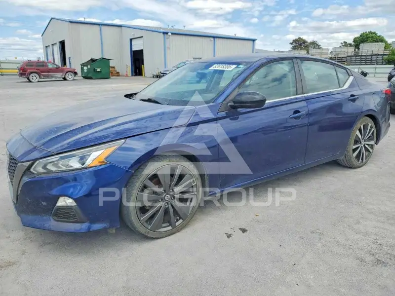 2020 Nissan ALTIMA photo