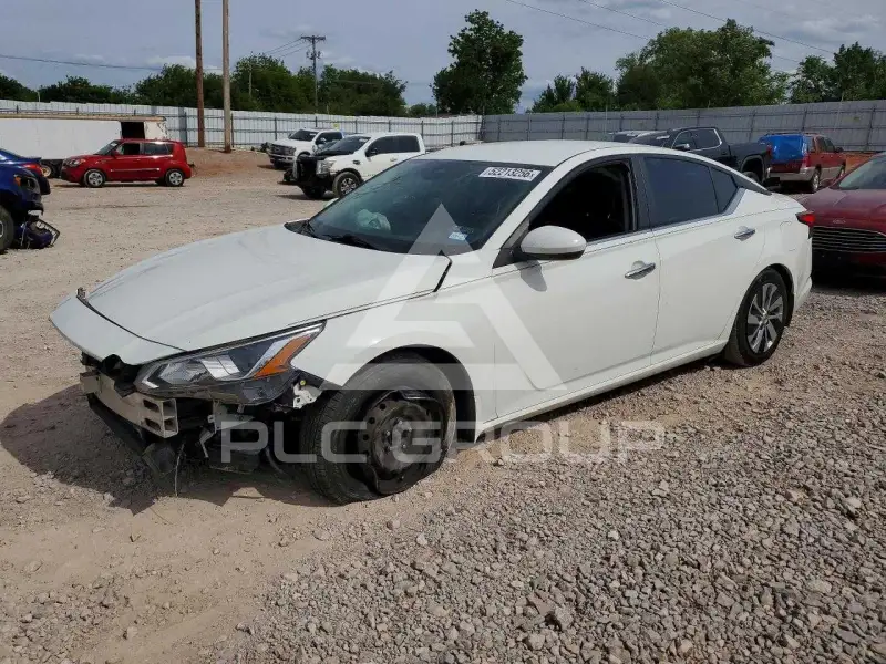 2020 Nissan ALTIMA фото