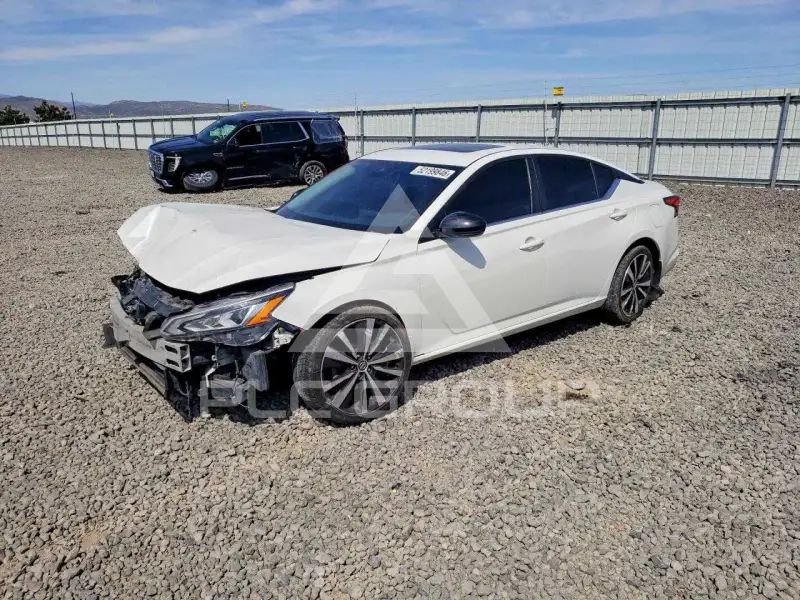 2020 Nissan ALTIMA фото